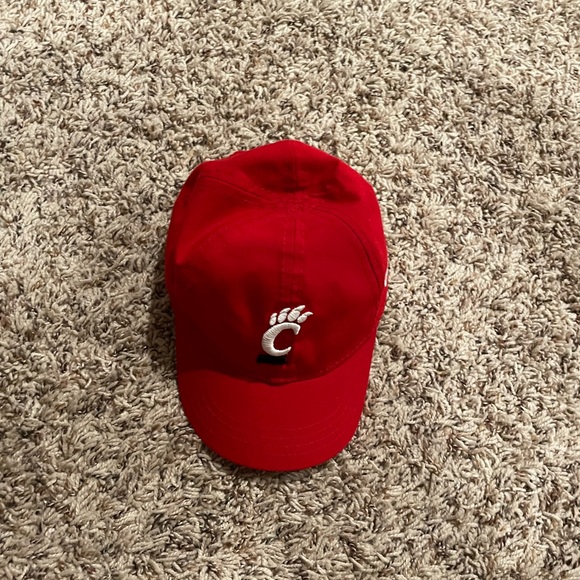 Uc kids hat - Picture 1 of 3